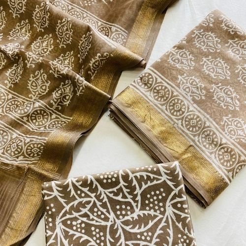 Brown Maheshwari Silk Suit – Elegant Unstitched Dress Material for Women