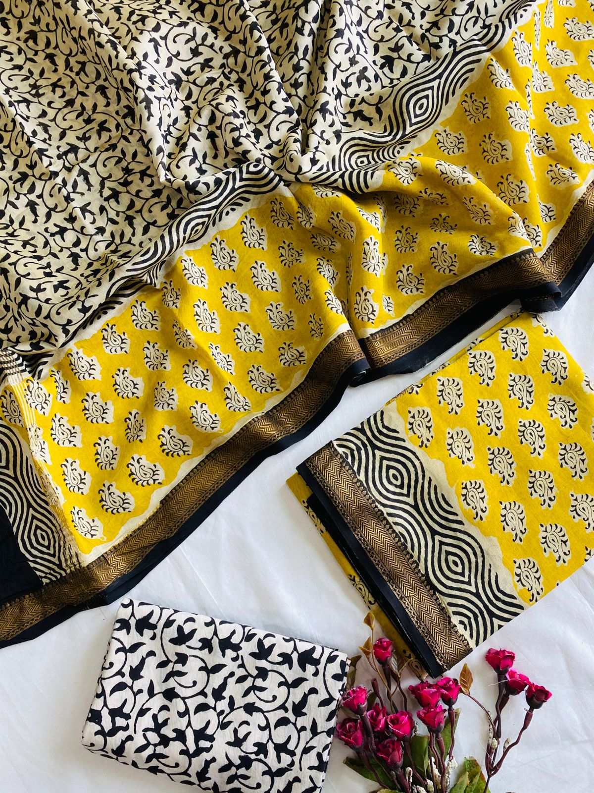 Yellow and Ivory Maheshwari Printed Unstitched Dress Material