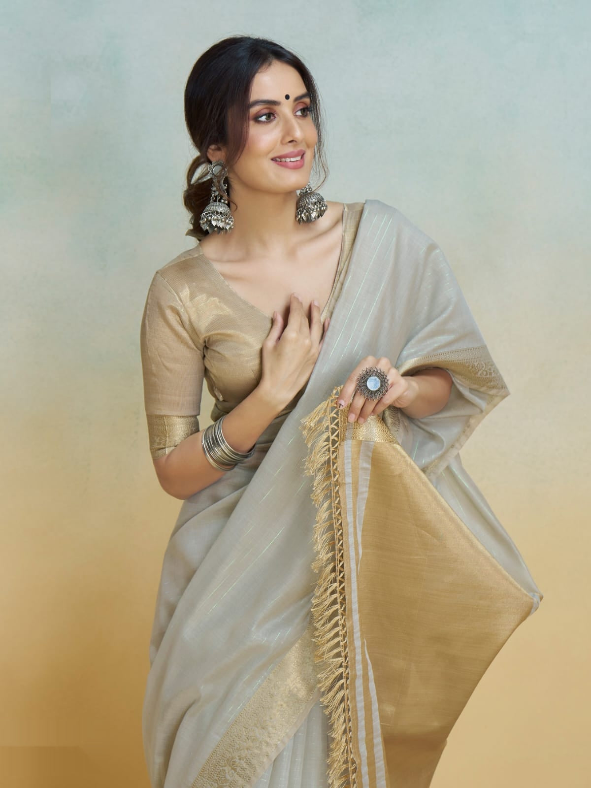 Elegant Khadi Silk Saree with Golden Zari Border