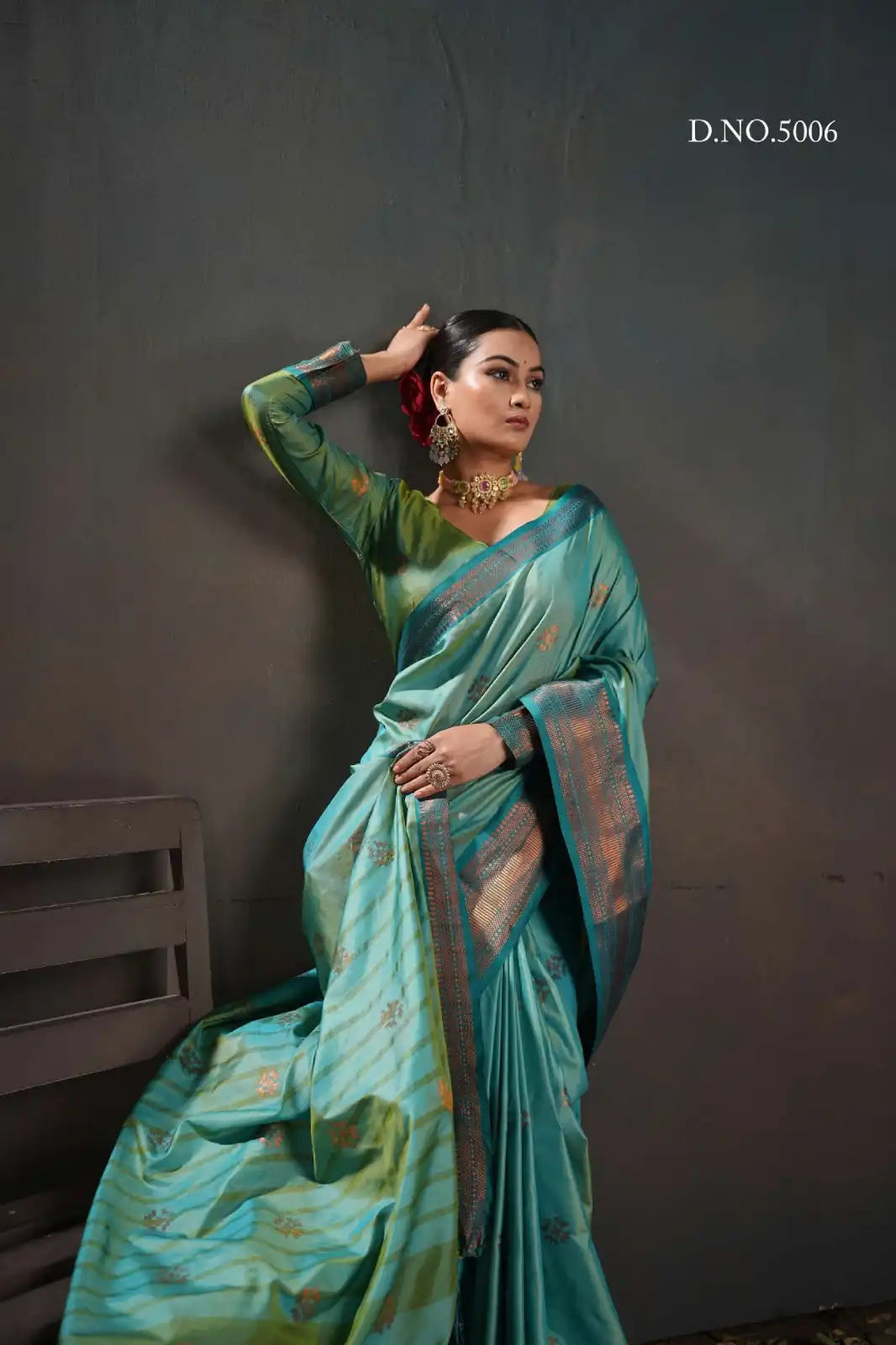 Aqua Green Soft Banarasi Silk Saree with Elegant Chit Pallu