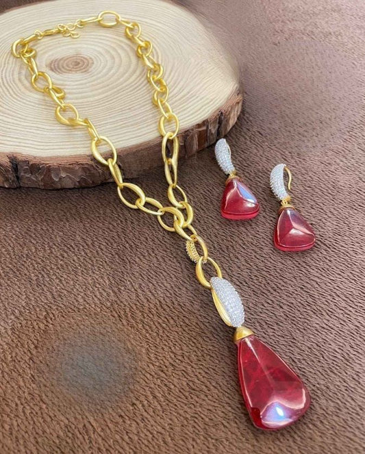 Gold Chain Necklace Set with Red Glass Drop Pendant