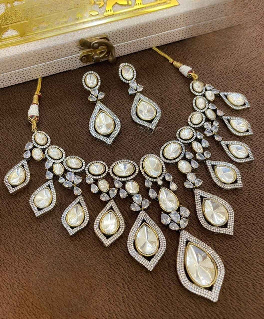 Royal Gold & White Kundan Choker Necklace Set