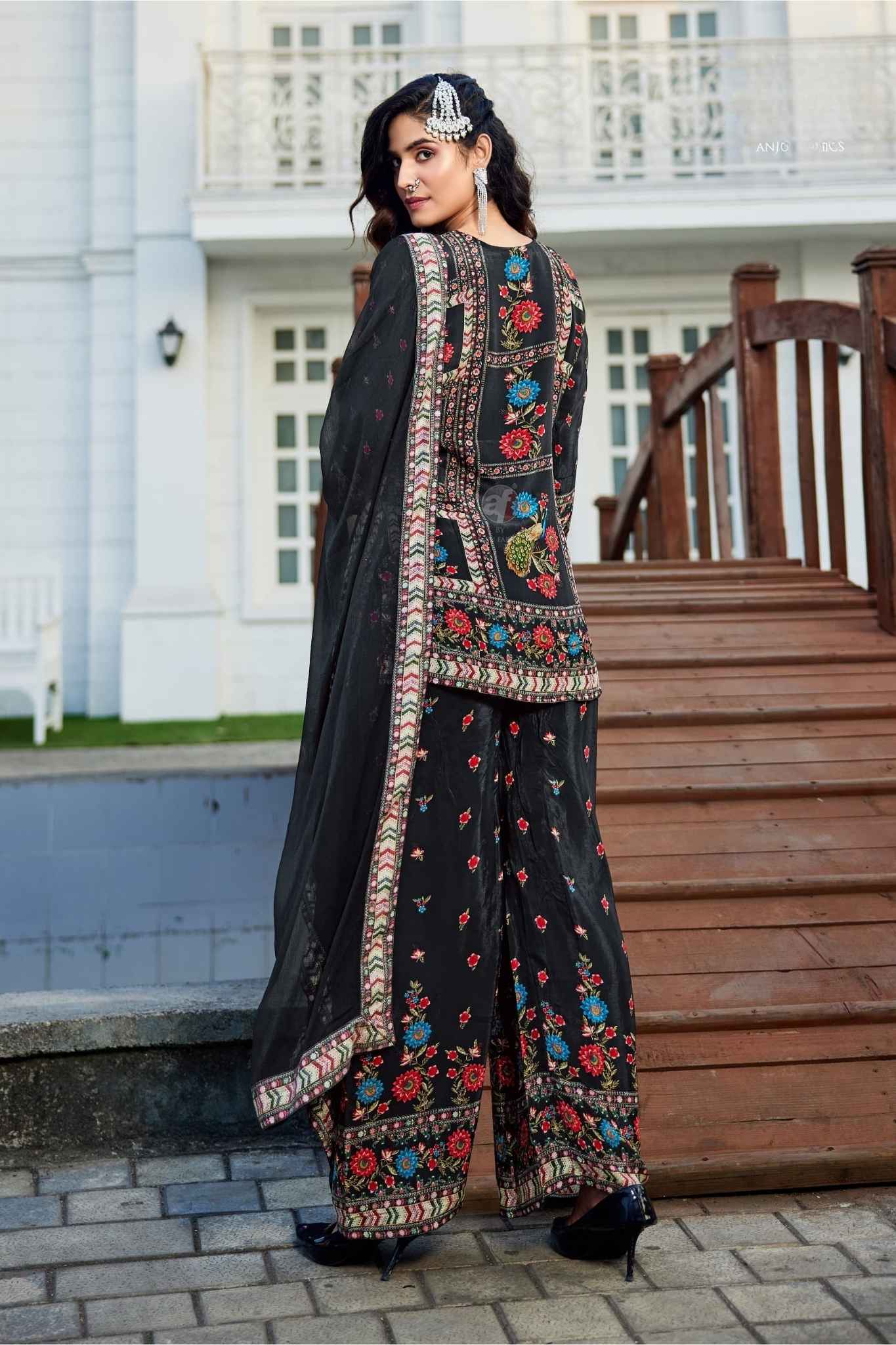 Elegant Black Crepe Kurti Set with Handwork & Chiffon Dupatta